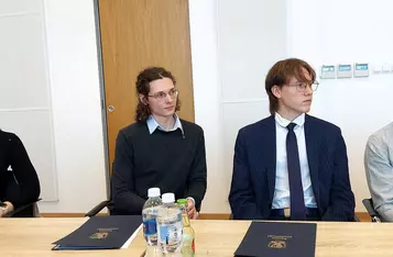 Studenci z Chełmna i okolic ze stypendiami starosty chełmińskiego/ Starostwo Powiatowe w Chełmnie
