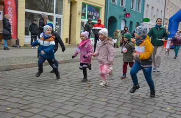 Razem dla Niepodległej na rynku w Chełmnie/ Fot. Pitrex