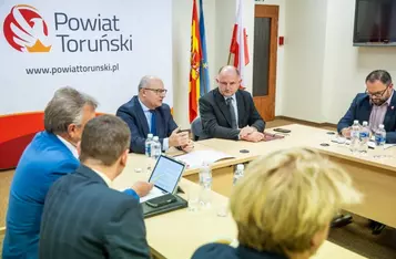 Spotkanie z samorządowcami powiatu toruńskiego, fot. Andrzej Goiński/UMWKP