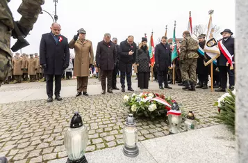 Narodowe Święto Niepodległości\Toruńskie obchody, fot. Szymon Zdziebło tarantoga.pl dla UMWKP