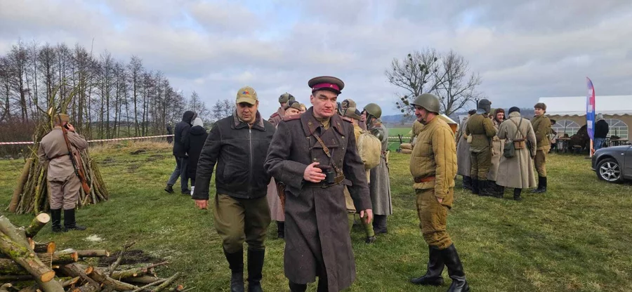 Piknik zimowy z inscenizacją historyczną w Borównie/ Fot. Bartosz Kubacki