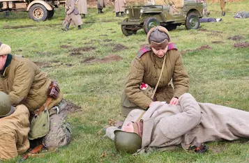 Piknik zimowy z inscenizacją historyczną w Borównie/ Fot. Bartosz Kubacki