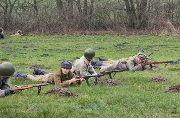 Piknik zimowy z inscenizacją historyczną w Borównie/ Fot. Bartosz Kubacki