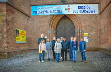 W niedzielę spacerek poprowadziła przewodniczka Joanna Stolarska–Kurowska/ Fot.Pitrex