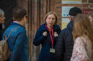 W niedzielę spacerek poprowadziła przewodniczka Joanna Stolarska–Kurowska/ Fot.Pitrex