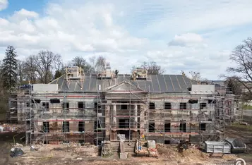 Prace w zespole pałacowo-parkowym w Nawrze, fot. KPCD