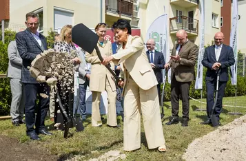 Pierwsza łopata pod budowę nowego segmentu diagnostycznego WSD, fot. Tomasz Czachorowski/eventphoto dla UMWKP