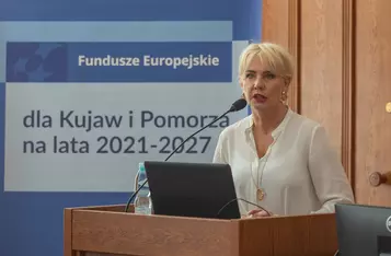 Uroczystość wręczenia umów FEdKP, 13 czerwca 2025 r., fot. Mikołaj Kuras dla UMWKP