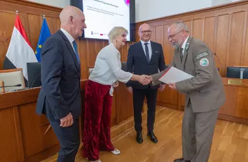 Uroczystość wręczenia umów FEdKP, 13 czerwca 2025 r., fot. Mikołaj Kuras dla UMWKP