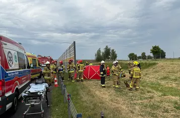 Śmiertelny wypadek na A1 pod Chełmnem/ Fot. KP PSP Chełmno