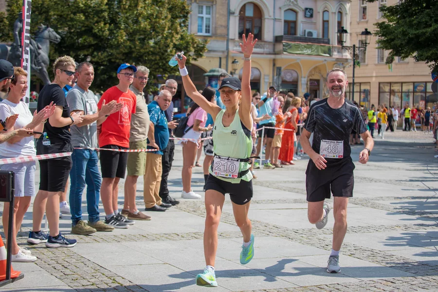 9 Hills Festival w Chełmnie 2025. Agnieszka Waszkiewicz na mecie półmaratonu/ FOT. PITREX