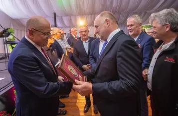 Uroczyste spotkanie w Przysieku, fot. Mikołaj Kuras dla UMWKP