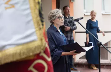 Odsłonięcie tablicy poświęconej prof. Wilhelminie Iwanowskiej, fot. Mikołaj Kuras dla UMWKP