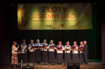 Chełmiński Przegląd Artystycznych Zespołów Klubów Seniora „Złoty Jesienny Liść”/ Fot. Pitrex