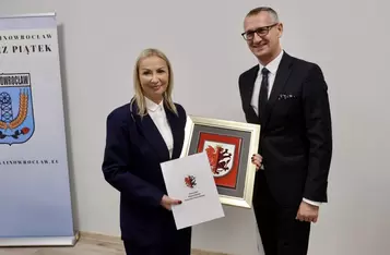 Uroczystość otwarcia centrum usług społecznych w Inowrocławiu, fot. Andrzej Goiński/UMWKP