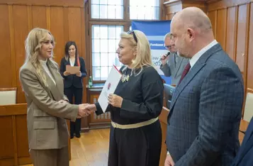 Przekazanie umów o finansowanie projektów w ramach FEdKP, 29 października 2025, fot. Mikołaj Kuras dla UMWKP