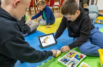 Klub młodzieżowy w Chełmży, fot. Szymon Zdziebło/tarantoga.pl dla UMWKP