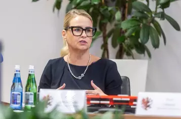 Konferencja dotycząca nowego rozkładu jazdy pociągów, fot. Szymon Zdziebło/tarantoga.pl dla UMWKP