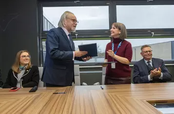 Ceremonia podpisania porozumienia w sprawie Exea Cyber Akademia, fot. Mikołaj Kuras dla UMWKP