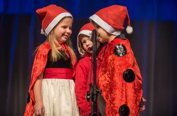 Charytatywny koncert dla Leny i Elizy w kinotatrze Rondo