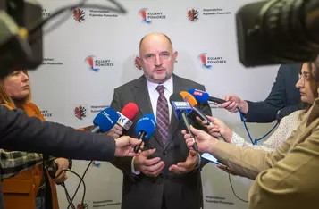 Sesja budżetowa sejmiku województwa, 19 grudnia 2025, fot. Szymon Zdziebło/tarantoga dla UMWKP