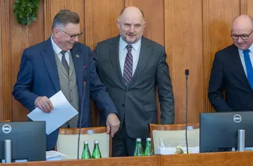 Sesja budżetowa sejmiku województwa, 19 grudnia 2025, fot. Szymon Zdziebło/tarantoga dla UMWKP