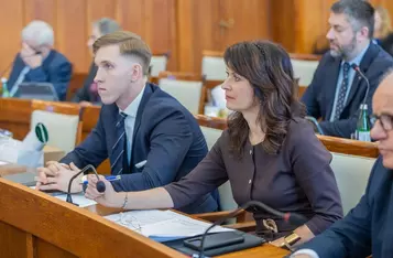 Sesja budżetowa sejmiku województwa, 19 grudnia 2025, fot. Szymon Zdziebło/tarantoga dla UMWKP