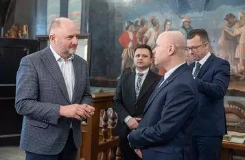 Ceremonia podpisania umowy, fot. Mikołaj Kuras dla UMWKP
