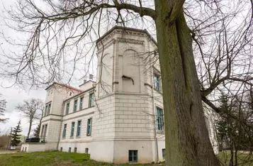 Pałac w Wybczu (powiat toruński), fot. Mikołaj Kuras dla UMWKP