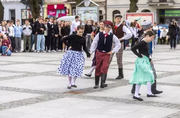 Podpisanie listu intencyjnego w sprawie obchodów rocznicy lokacji miejskiej Torunia i Chełmna, fot. Szymon Zdziebło/tarantoga dla UMWKP
