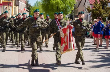 W pełnym słońcu Święto Konstytucji 3 Maja w Chełmnie/Fot. PITREX
