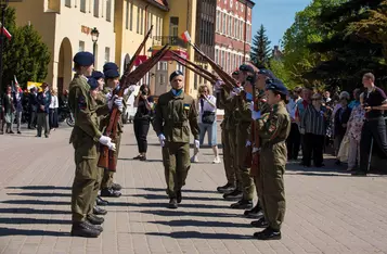W pełnym słońcu Święto Konstytucji 3 Maja w Chełmnie/Fot. PITREX