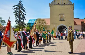 W pełnym słońcu Święto Konstytucji 3 Maja w Chełmnie/Fot. PITREX