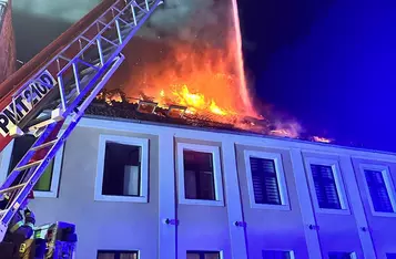 Pożar kamienicy przy ul. 22 Stycznia w Chełmnie/ Fot. Nadesłane