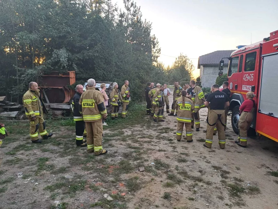 Strażacy przeszukiwali kilkadziesiąt hektarów lasu i kukurydzy/ Fot. OSP Trzebcz Szlachecki