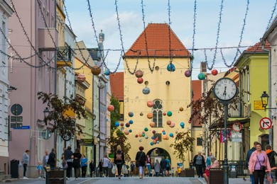 Perspektywy - 9 Hills Festival w Chełmnie. Dzikowska, Niedźwiecki, teatr.  PROGRAM NA TRZECI DZIEŃ