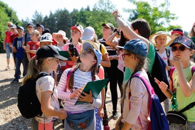 Urząd marszałkowski dofinansowuje ciekawe zajęcia i wakacyjne wyjazdy młodzieży