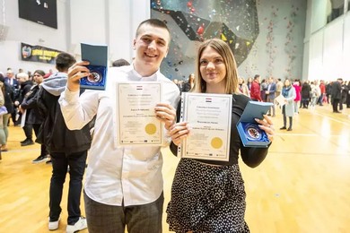 Uwaga uczniowie. Czekają na was marszałkowskie stypendia