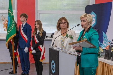 Medal Marszałka Województwa na 70-lecie Zespołu Szkół w Grubnie [ZDJĘCIA]