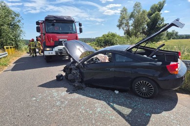Wypadek pod Chełmnem. Do ciężarnej kobiety przyleciał śmigłowiec LPR [ZDJĘCIA]
