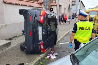 W centrum Chełmna staranował autem ludzi. Co wiadomo w sprawie?