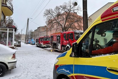 Tragiczny pożar w Chełmnie. Nie żyje jedna osoba [ZDJĘCIA]