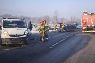 Wypadek w Chełmnie. Jedna osoba w szpitalu [ZDJĘCIA]